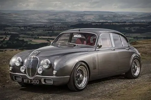 Jaguar Mark 2 в обновленном дизайне Яна Каллума