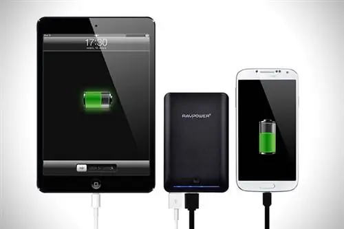 Внешнее зарядное устройство RAVPower 2-го поколения Deluxe