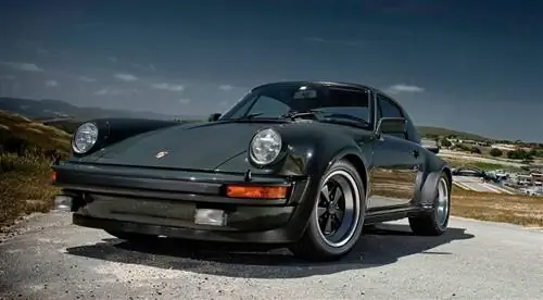 Стив МакКуин’s 1976 Porsche 930 Turbo Carrera