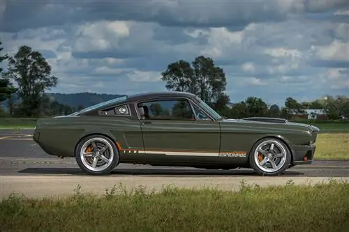 Ford Mustang 1965 года шпионажа от Ringbrothers