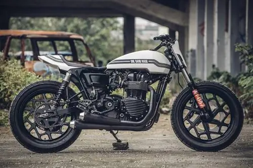 Triumph Thruxton 900 ‘Super Ten’ от OneHandmade