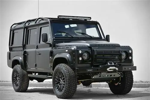 Land Rover Defender Зверь