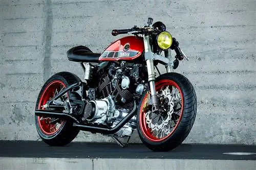 1984 Yamaha TR-1 Cafe Racer от Роланда Снела