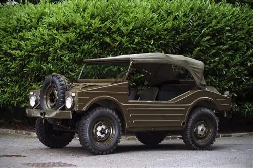 Блок аукциона: 1957 Porsche 597 Jagdwagen 4&215;4