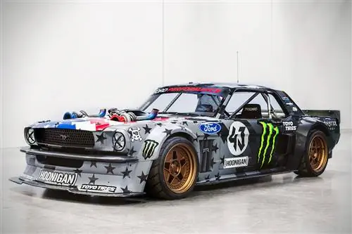 Кен Блок’s 1965 Ford Mustang Hoonicorn RTR V2