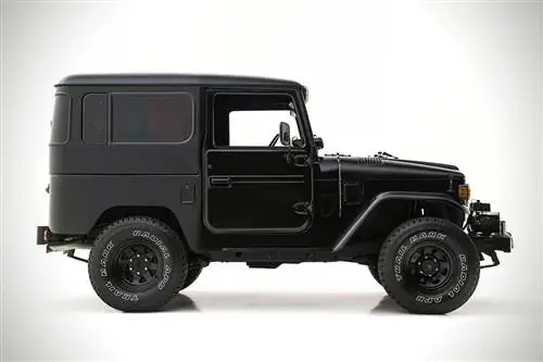 Блок аукциона: Toyota FJ40 1979 г