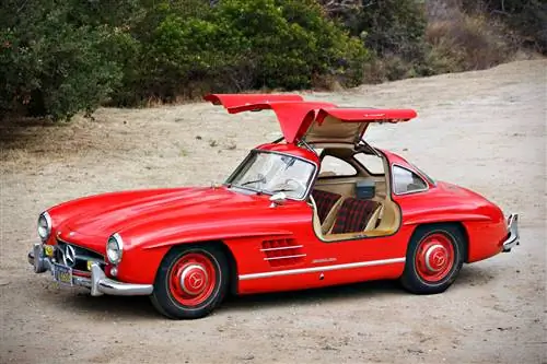 Аукционный блок: Mercedes-Benz 300SL Gullwing 1955 г