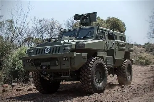 Мародер Противоминный бронированный автомобиль