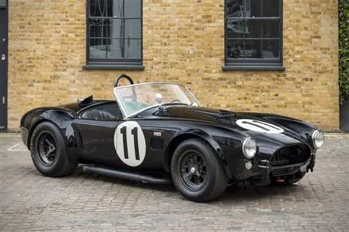 Блок аукциона: 1964 AC Cobra 289
