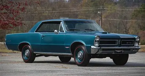 Блок аукциона: Pontiac GTO 1965 года выпуска