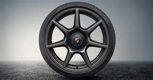 Колеса Porsche с плетеным углеродным волокном