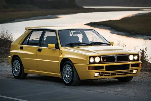 Блок аукциона: 1992 Lancia Delta HF Integrale Evoluzione