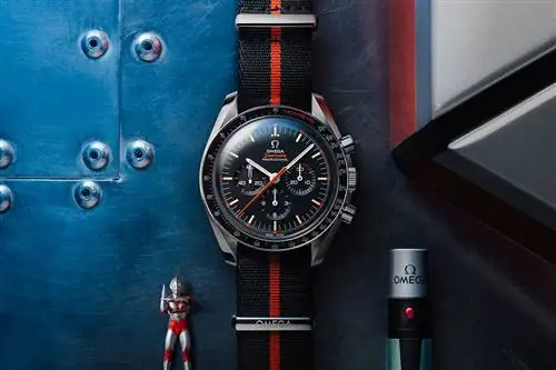 Часы Omega Speedmaster Ultraman