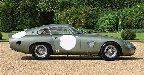 Блок аукциона: 1963 Aston Martin DP215 Le Mans Racer