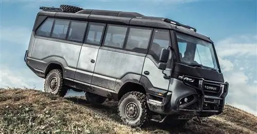 Torsus Praetorian 4&215;4 Внедорожный автобус