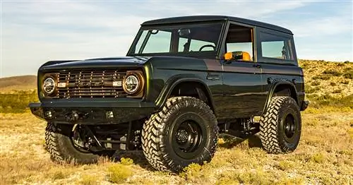 1976 Ford Bronco ‘Зеленый монстр’