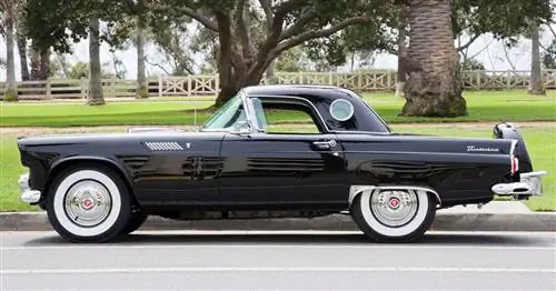 Мэрилин Монро’s 1956 Raven Black Ford Thunderbird