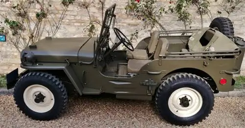 Блок аукциона: Steve McQueen’s 1945 Willys Jeep MB