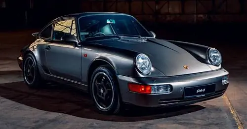 Реставрация коллекции к 70-летию Porsche в Великобритании