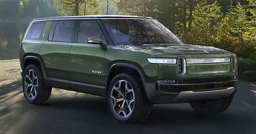 Полностью электрический внедорожник Rivian R1S