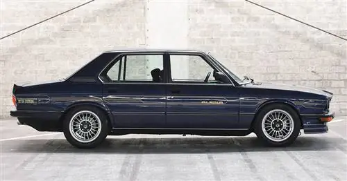 Блок аукциона: BMW Alpina B7 S Turbo Sedan 1982 г