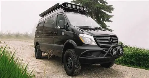 Заказные приключенческие автомобили Nomad Vanz