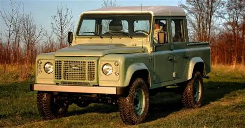 Serwis обновляет самую популярную платформу Land Rover’