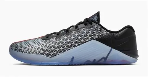 Nike улучшает свои почти идеальные тренировочные кроссовки Metcon 5