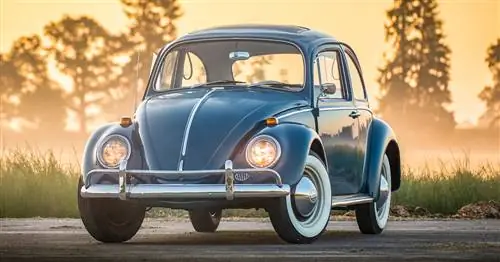 Блок аукциона: Volkswagen Beetle 1965 г