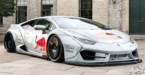 Mad Mike’s 800HP Lamborghini Huracan дрейфует в Гудвуде