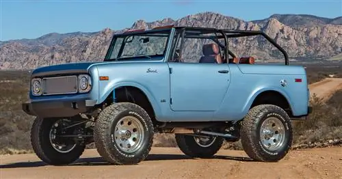Этот сделанный на заказ Restomod International Scout мощностью 430 л.с. безупречен