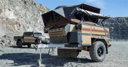 Этот ретро-прицеп Land Cruiser & Camper был создан для бездорожья