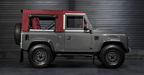 Эта компания построит Land Rover 4&215;4 вашей мечты