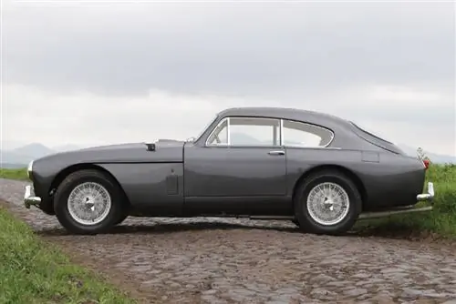 Блок аукциона: 1957 Aston Martin DB2/4 Mk III