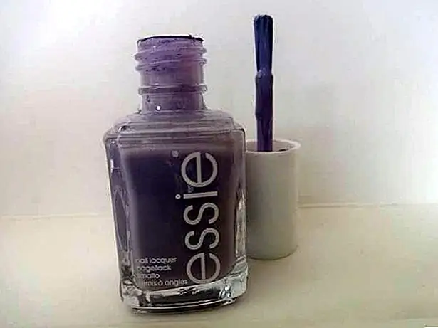 Essie Nail Lacquer - Лилацизм