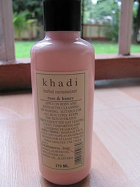 Увлажняющий крем Hadi Herbal Rose и Honey Review