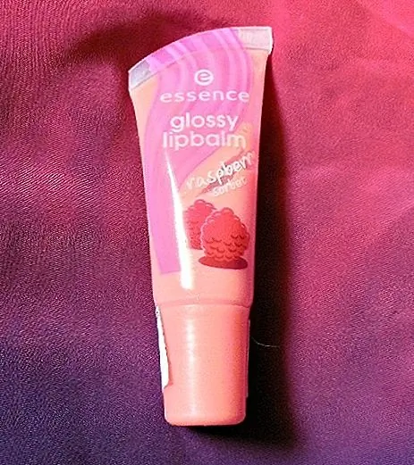 Essence Glossy Lipbalm Малиновый сорбет Обзор