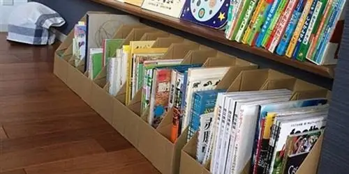 Как сделать легкий и простой книжный шкаф из картона, подходящий для интерната детей, чтобы сэкономить больше
