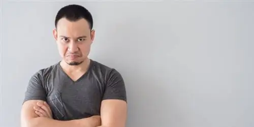 Это просто девушка? У парней тоже может быть ПМС
