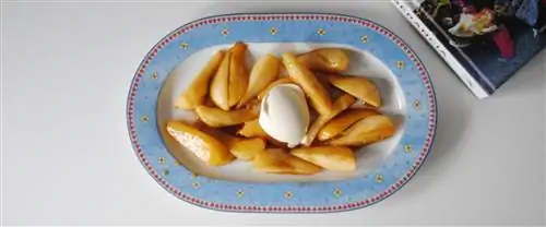 Карамелизированные груши с сыром маскарпоне