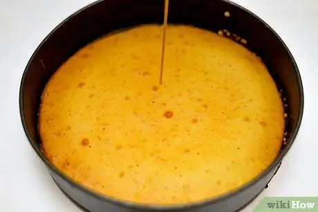 Приготовить легкий пирог из рома Шаг 8