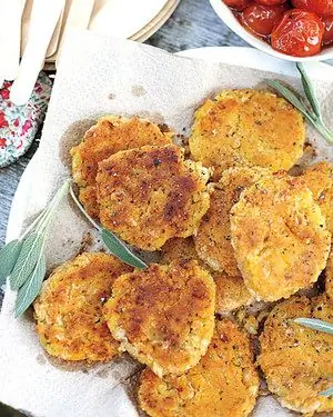 Белая фасоль и шалфейные пирожки Белая фасоль и шалфейные пирожки