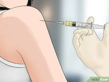 Лечить укус гусеницы Шаг 9