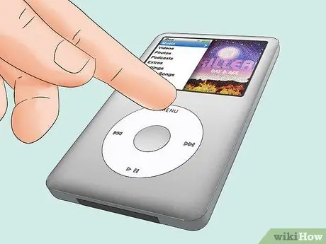 Выключите iPod Classic Шаг 7 Выключите iPod Classic Шаг 7