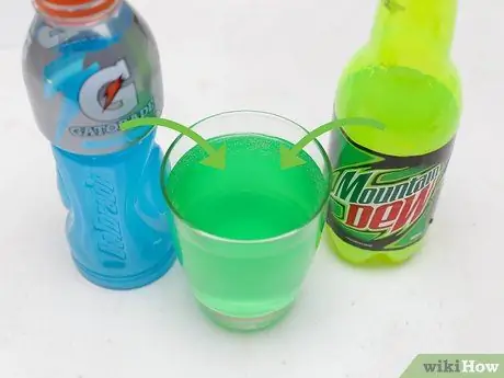 Сделайте взрыв бахи Mountain Dew, шаг 1 Сделайте взрыв бахи Mountain Dew, шаг 1