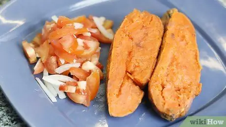 Приготовьте сладкий картофель в микроволновой печи Шаг 11