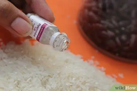 Сделайте обертывание для шеи в микроволновой печи Шаг 4