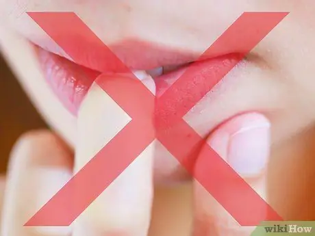 Держите лак для ногтей от сколов Шаг 10 Держите лак для ногтей от сколов Шаг 10