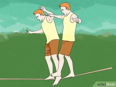 Пройдите Slackline, шаг 13 Пройдите Slackline, шаг 13