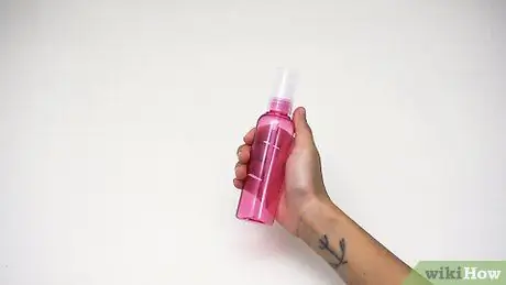 Сделайте спрей для тела Шаг 5